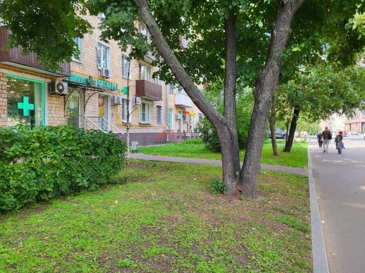 Продажа помещения с арендатором у метро Спортивная