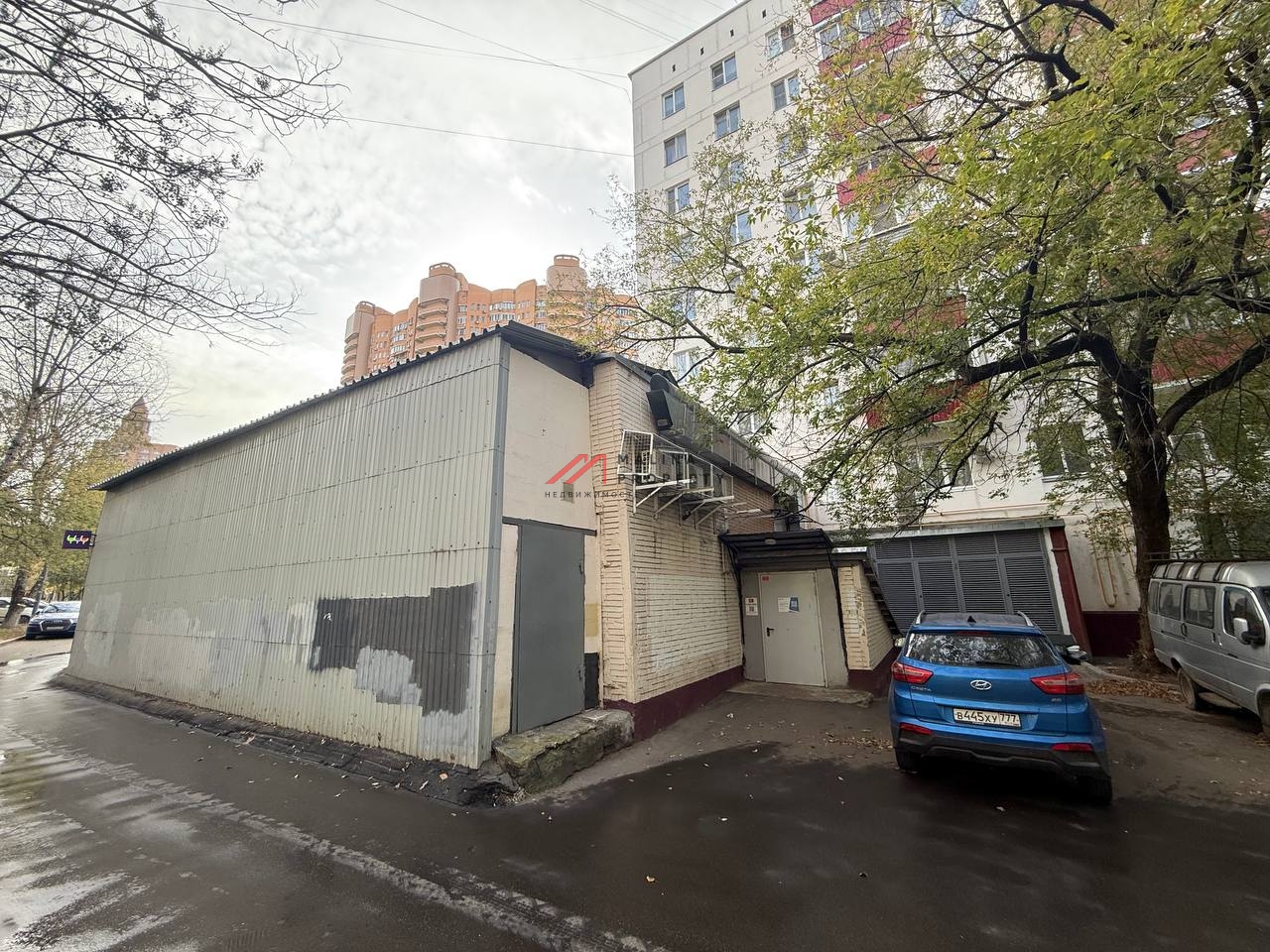 Продажа помещения с сетевыми арендаторами в г. Москва