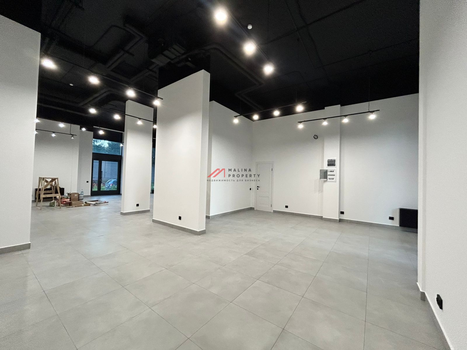 Продажа нежилого помещения на Сиреневом бульваре