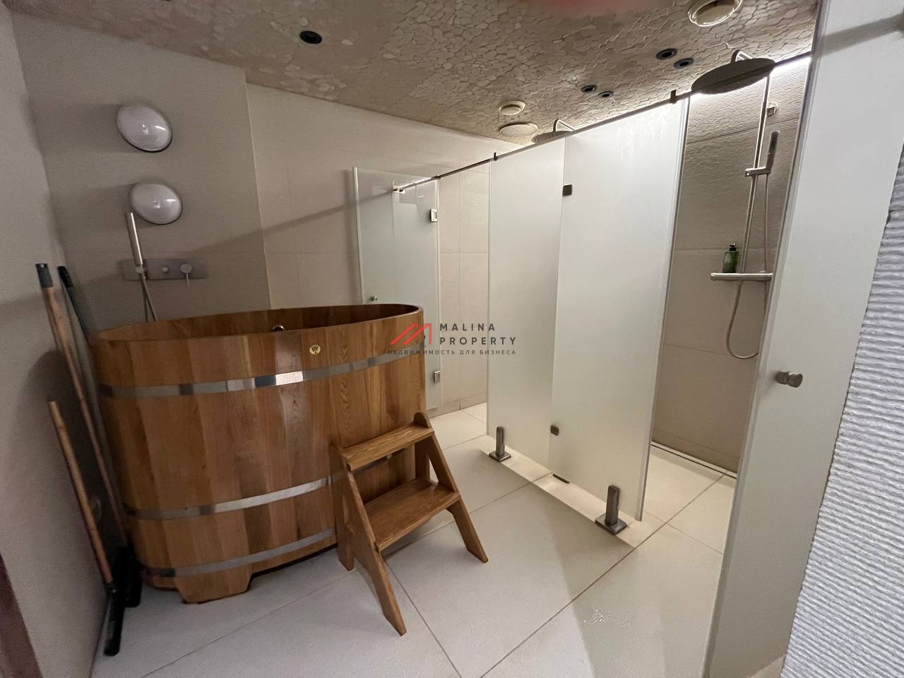 Продажа помещения с арендатором  в ЖК "Loft FM" 