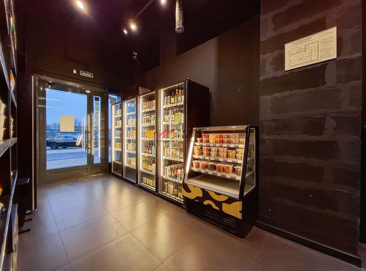 Аренда коммерческого помещения в ЖК "1-й Ленинградский" 