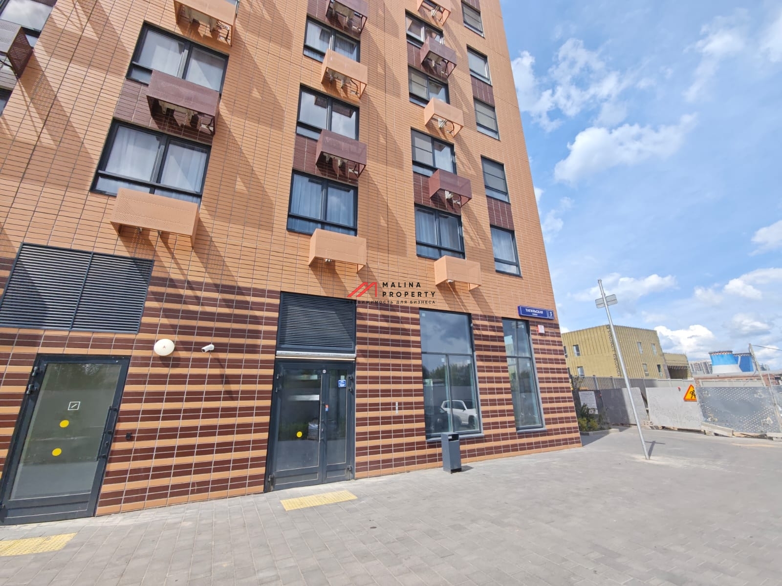 Аренда торгового помещения в ЖК "Открытый Парк" 