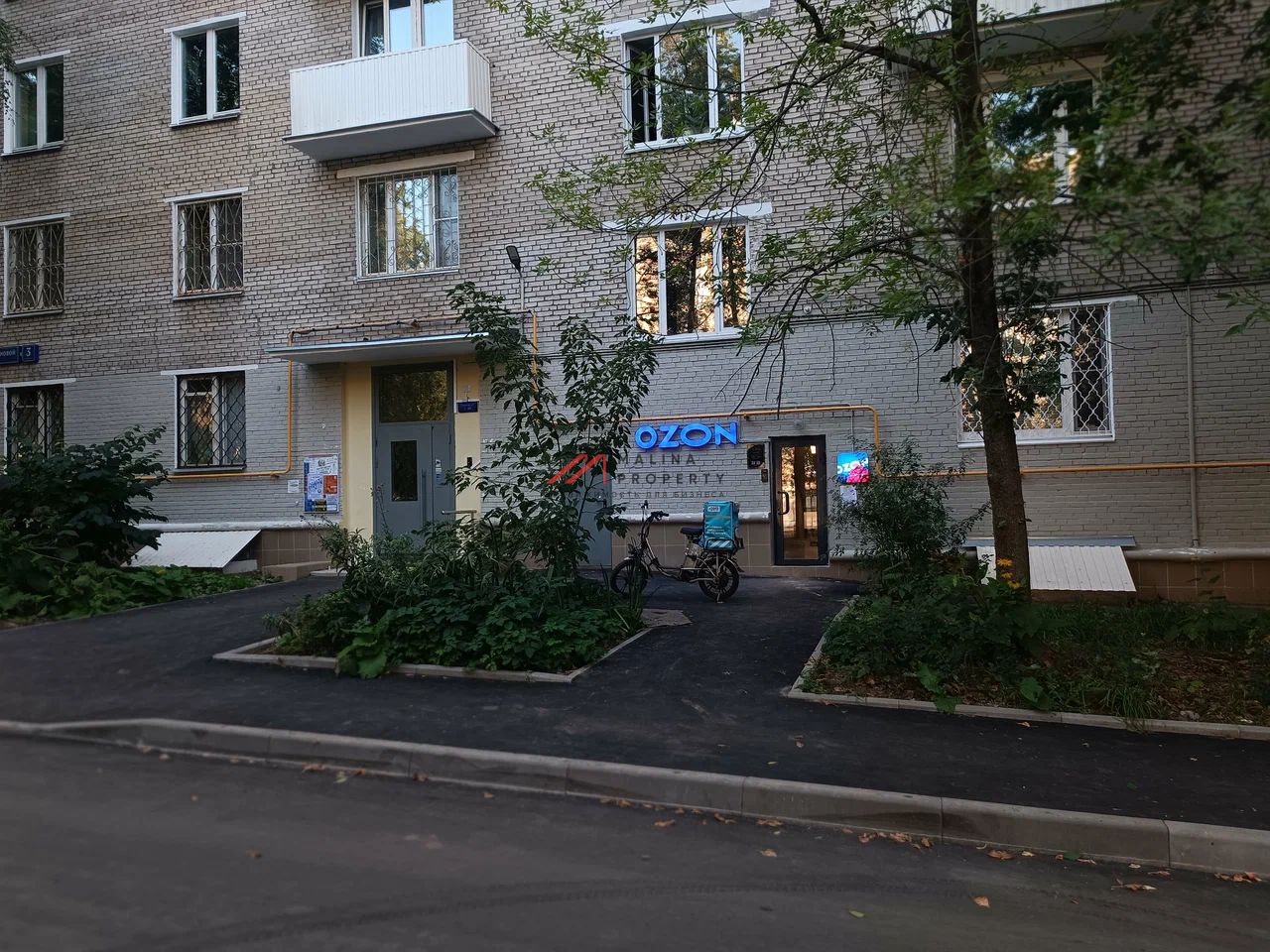 Продажа торгового помещения с арендаторами у метро Новаторская