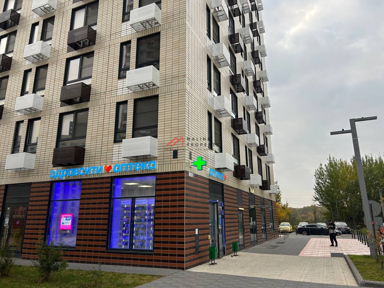 Продажа торгового помещения с сетевыми арендаторами