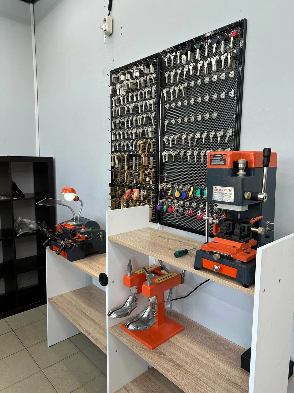 Продажа торгового помещения с арендаторами в ЖК "Некрасовка"