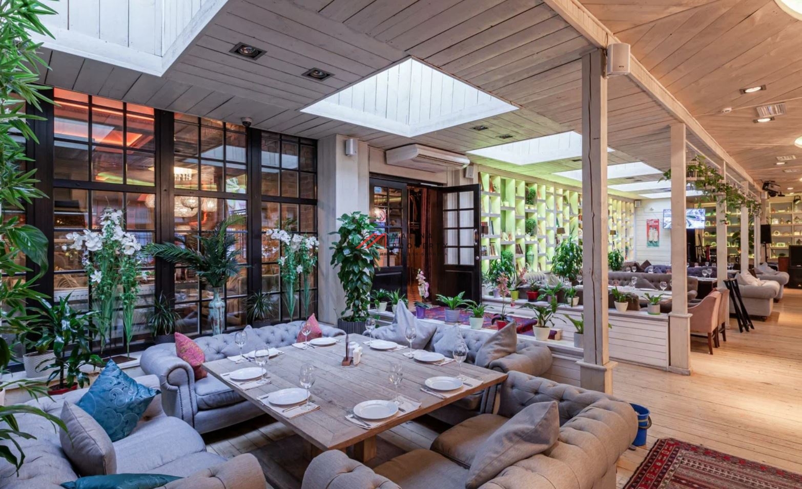 Аренда торгового помещения в БЦ "Вавилон"