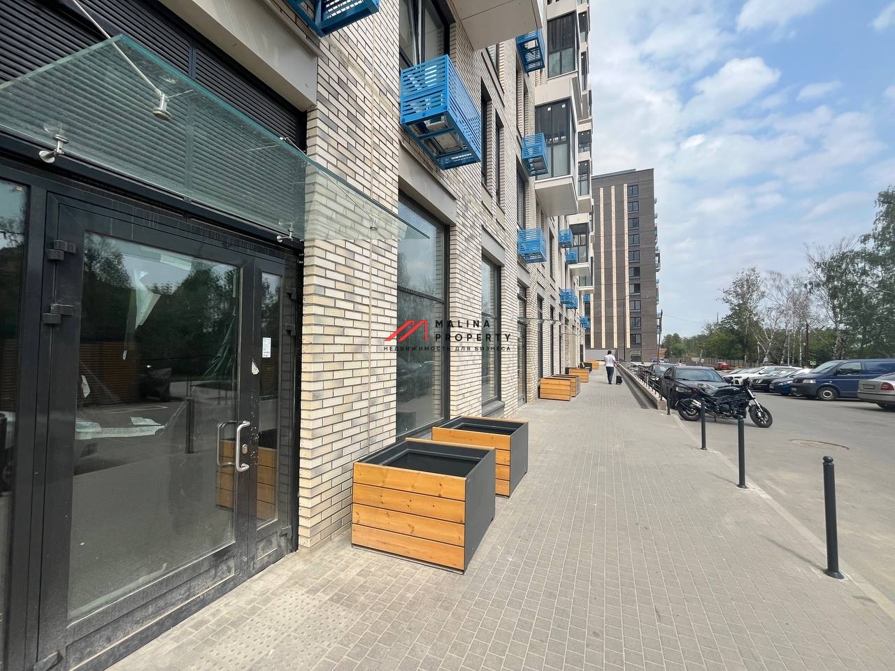 Продажа торгового помещения в ЖК "Квартал Ивакино"