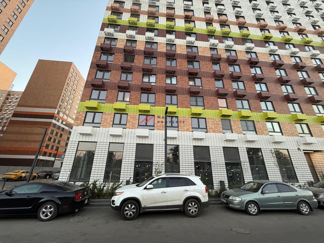 Продажа торгового помещения в ЖК "Люблинский парк"