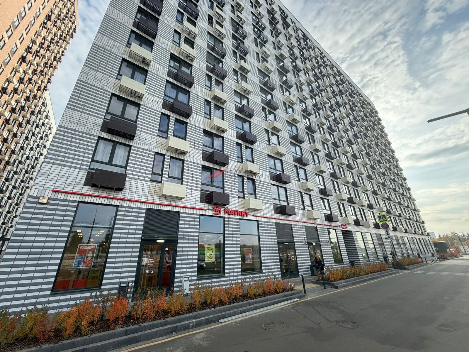Продажа помещения с магазином Магнит в ЖК "Белая Дача Парк"