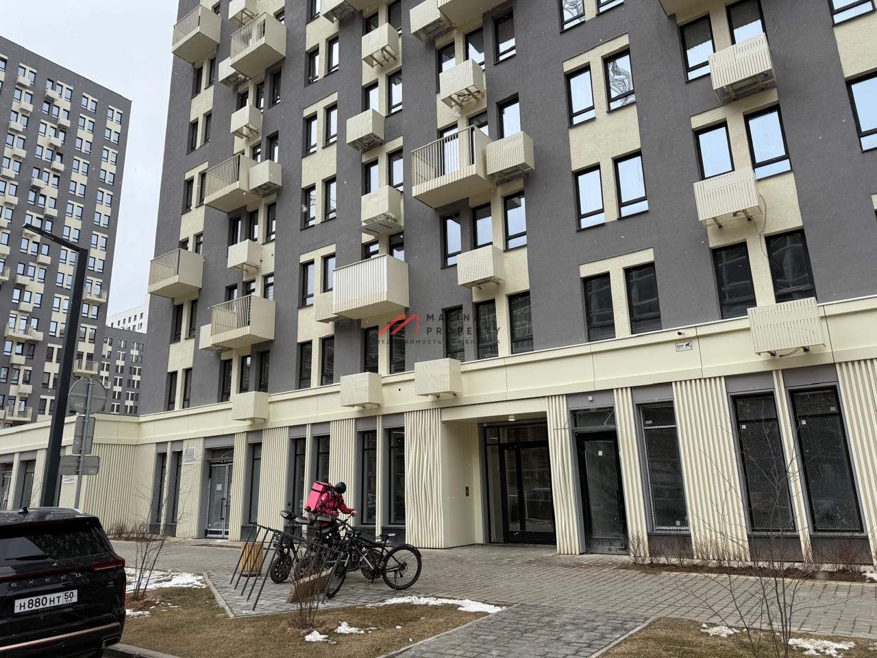 Продажа помещения с арендатором в жилом комплексе "Горки парк" 