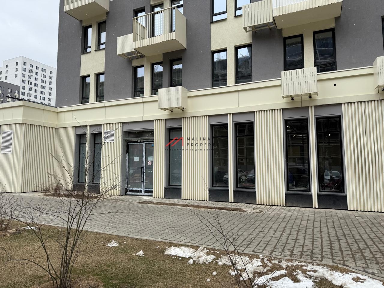 Продажа помещения с арендатором в жилом комплексе "Горки парк" 