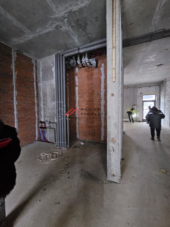 Продажа торгового помещения у метро Спартак 