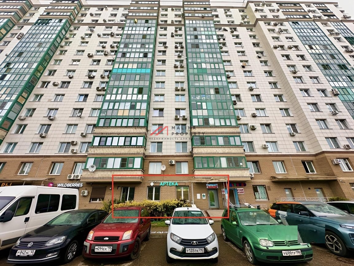 Продажа торгового помещения в ЖК "Изумрудные холмы" 