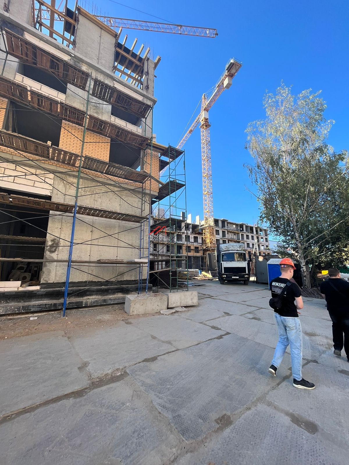 Продажа коммерческих помещений в ЖК Олива