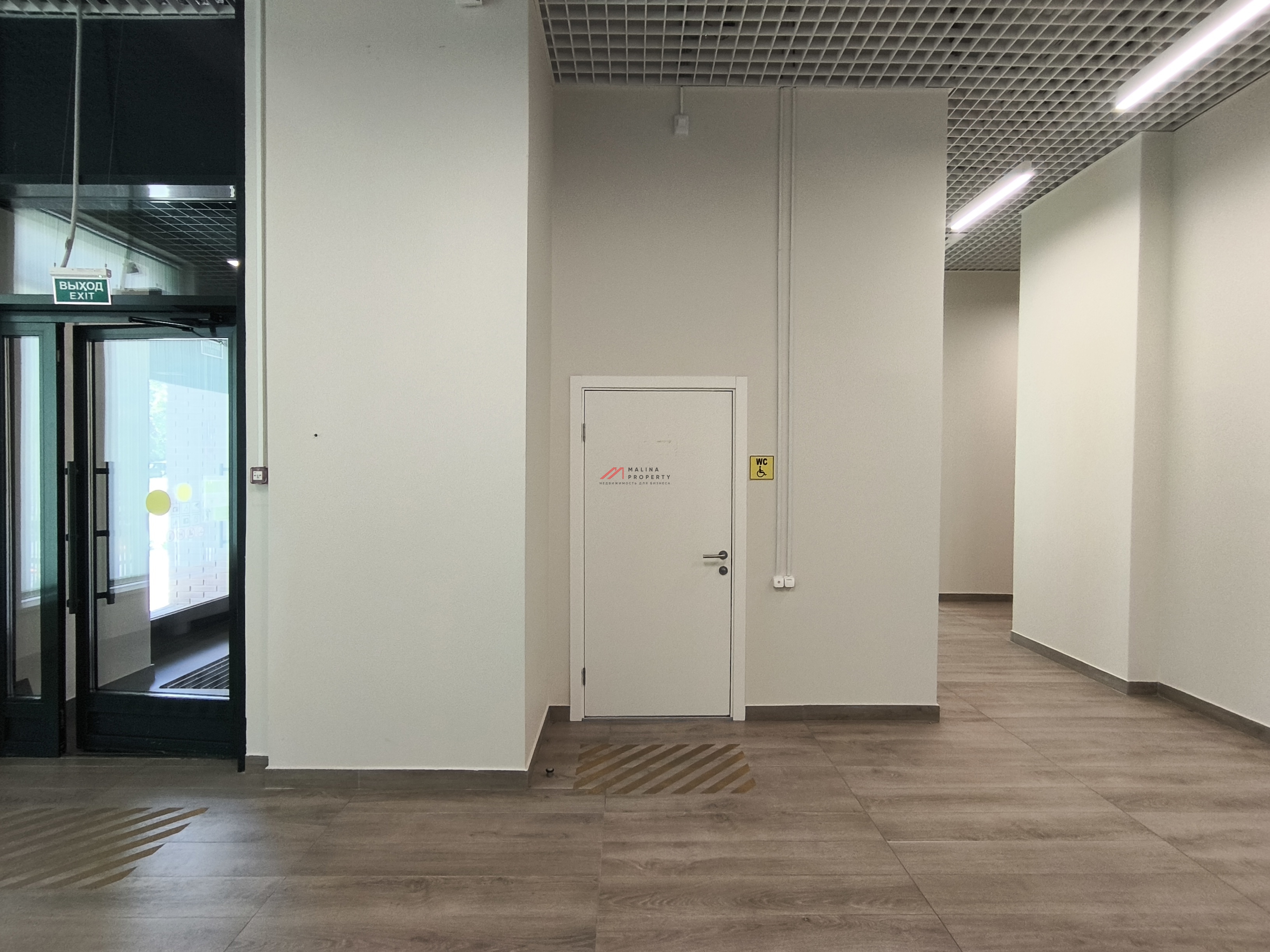 Продажа торгового помещения в новом доме