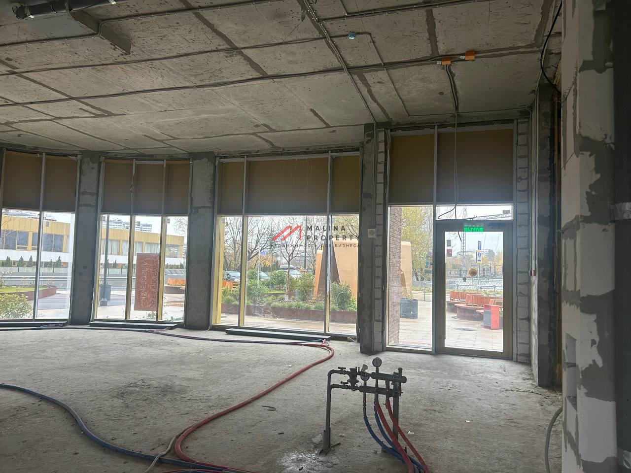 Продажа коммерческого помещения в ЖК "WOW"