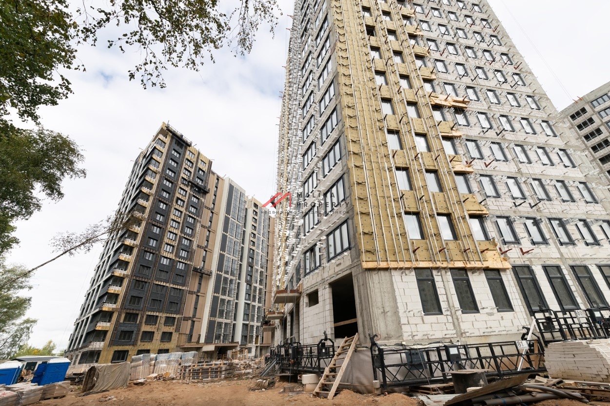 Продажа торгового помещения в ЖК "Планерный Квартал" 