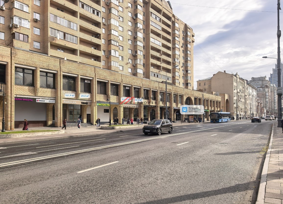 Продажа торгового помещения у метро Новослободская 