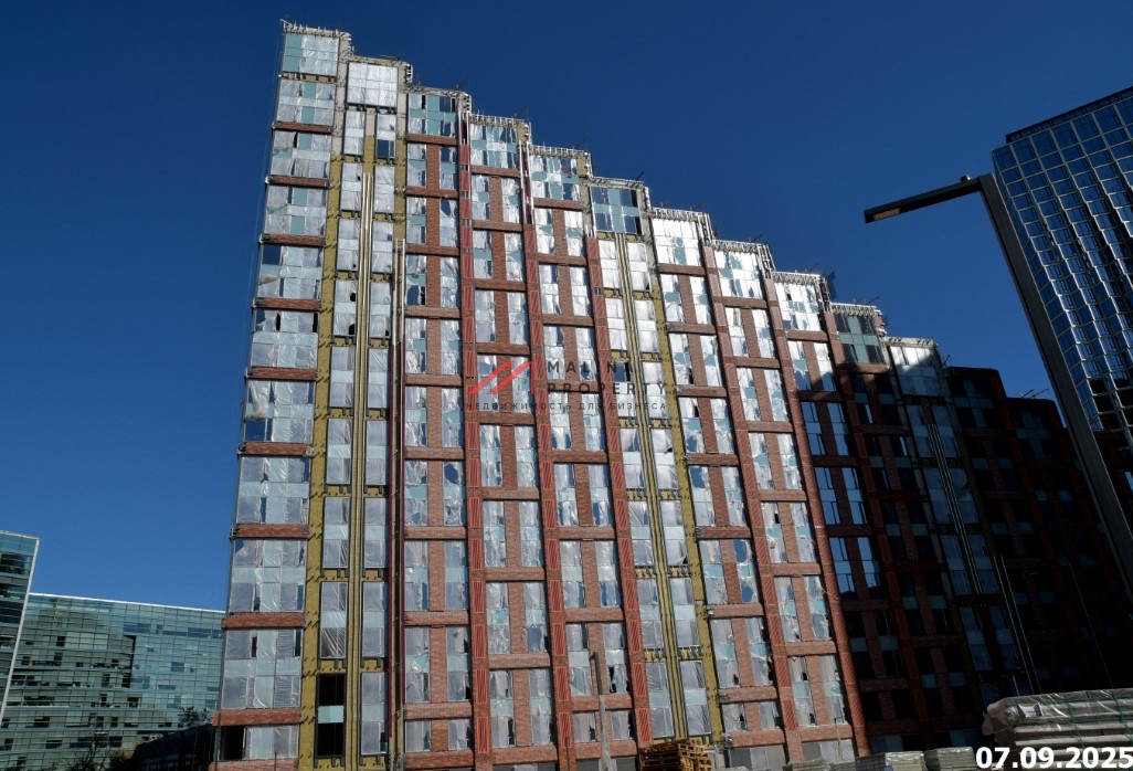 Продажа торгового помещения с арендатором в ЖК "Voxhall" 