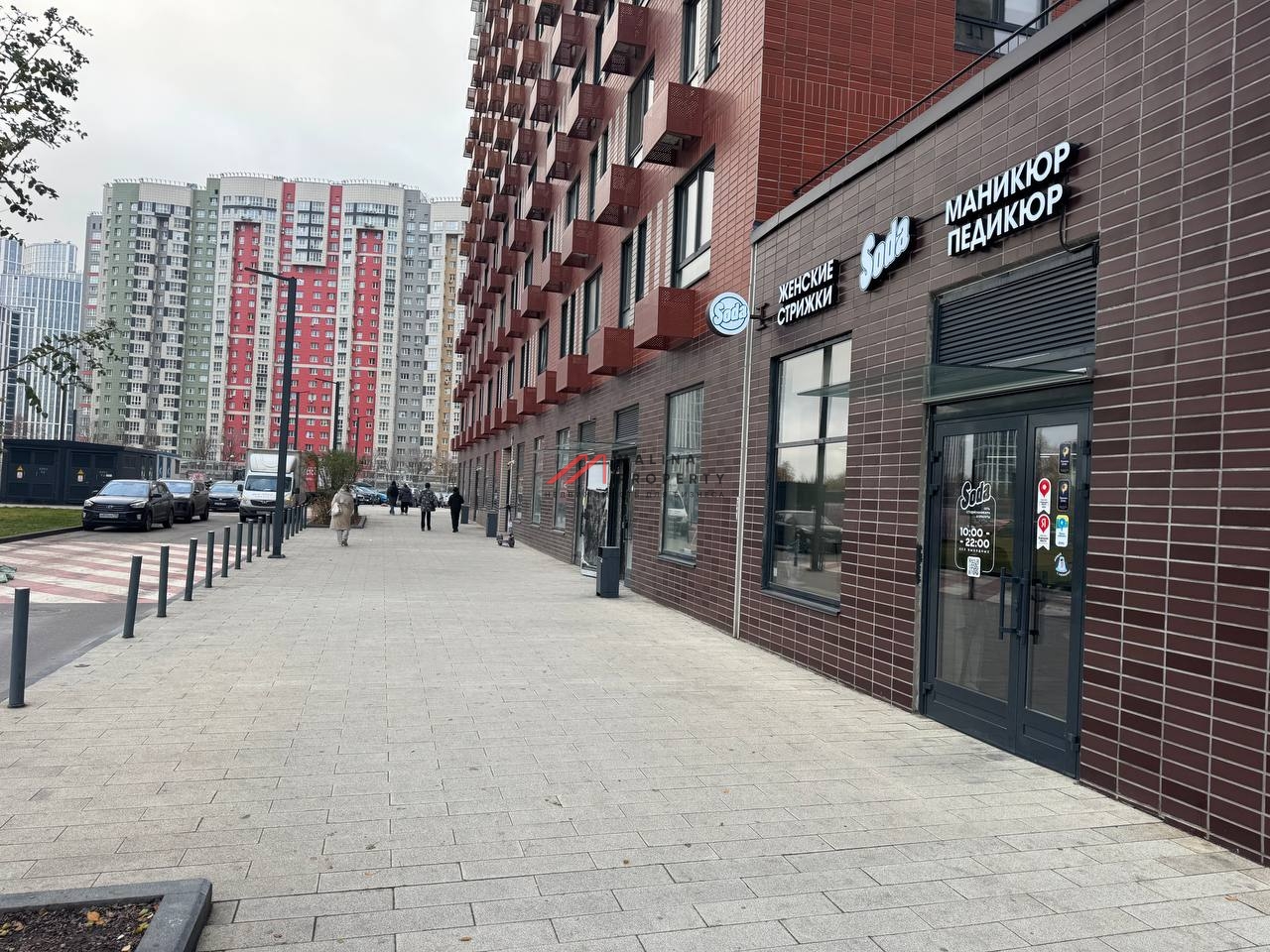 Продажа помещения с арендатором Дикси в ЖК Большая Очаковская 2