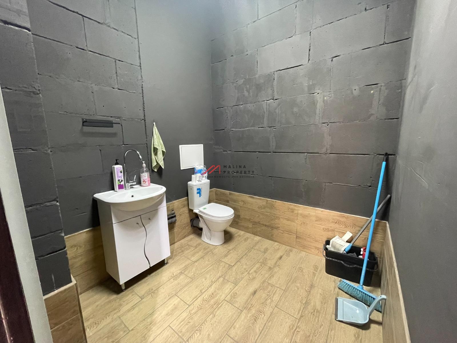 Продажа торгового помещения в ЖК "Испанские кварталы" 