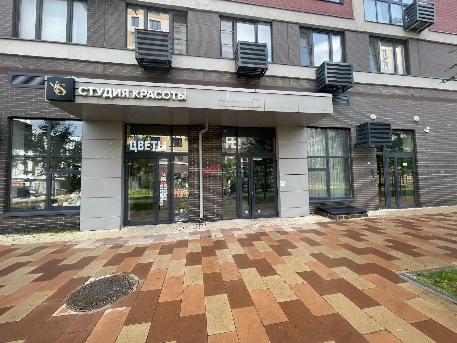 Продажа торгового помещения в ЖК "Испанские кварталы" 