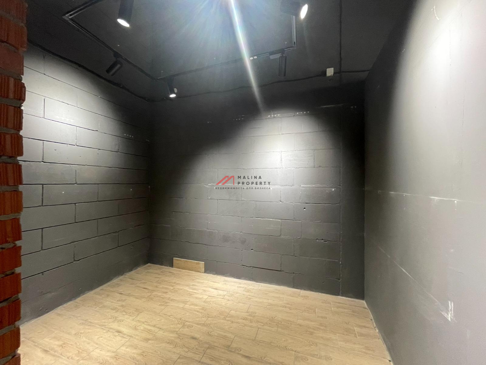 Продажа торгового помещения в ЖК "Испанские кварталы" 