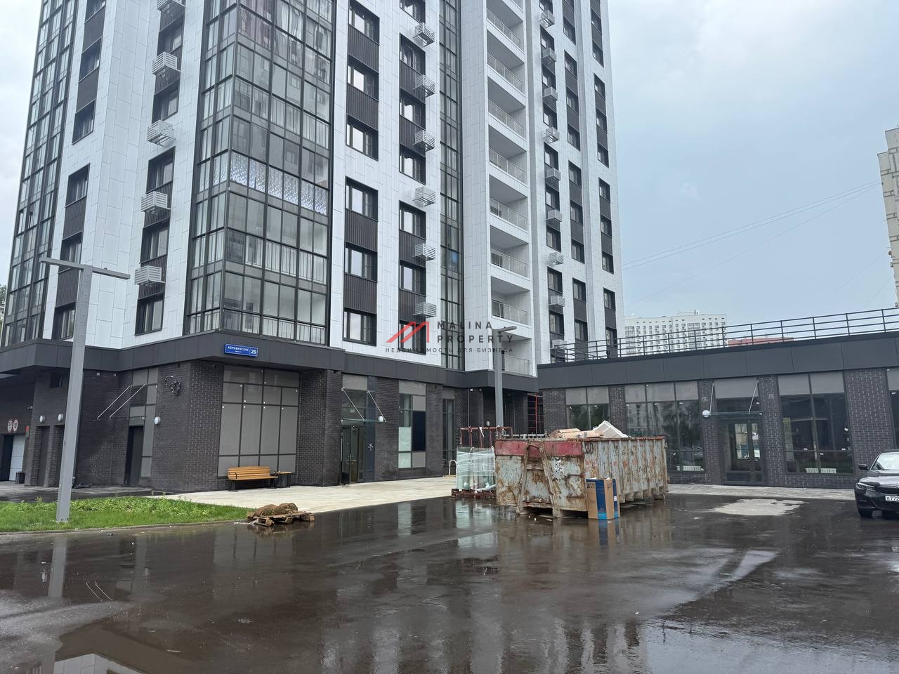 Аренда торгового помещения в новом доме на Яхромской