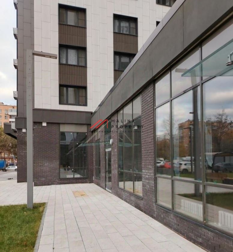 Аренда торгового помещения в новом доме на Яхромской