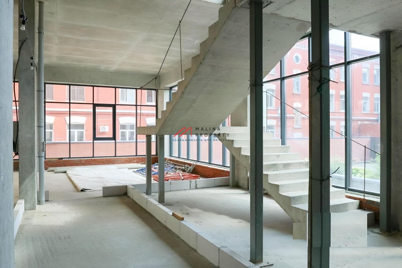 Продажа здания под фитнес в ЖК "Ренессанс" 