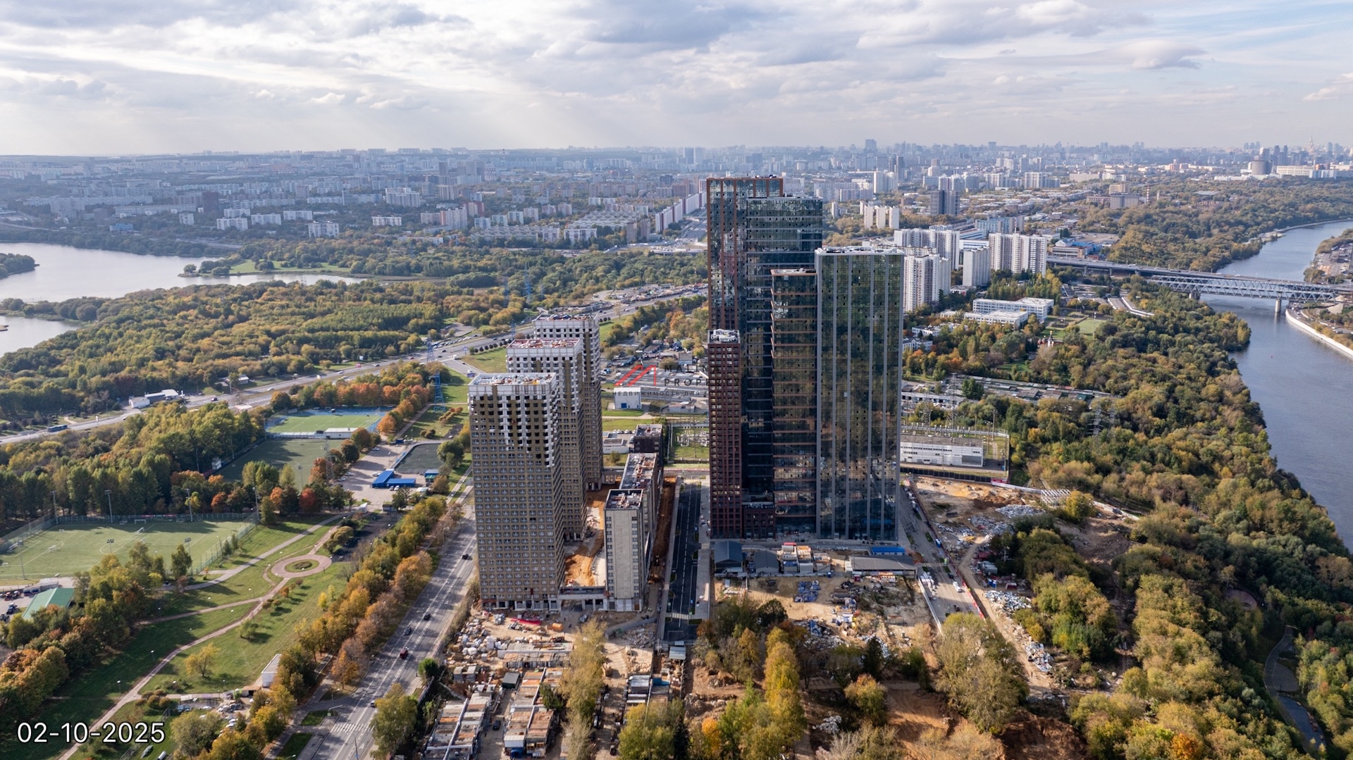 Продажа торгового помещения в жилом комплексе Wave