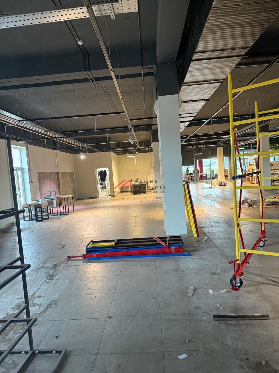 Аренда здания на трассе М-2 Крым