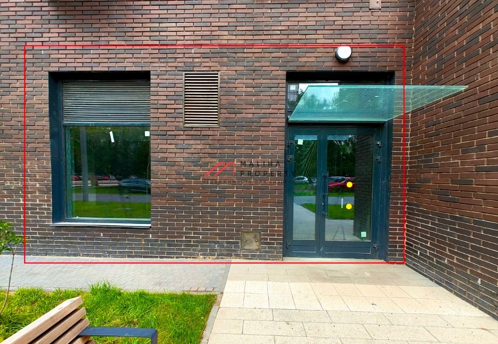 Аренда торгового помещения в новом доме