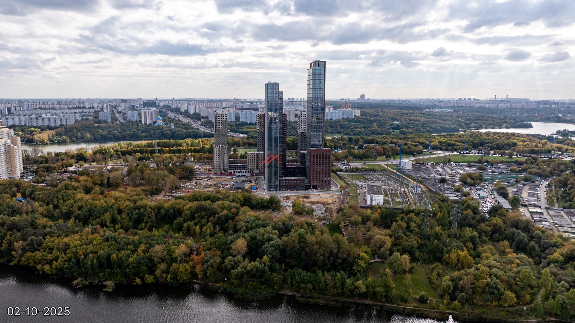 Продажа торгового помещения в жилом комплексе Wave