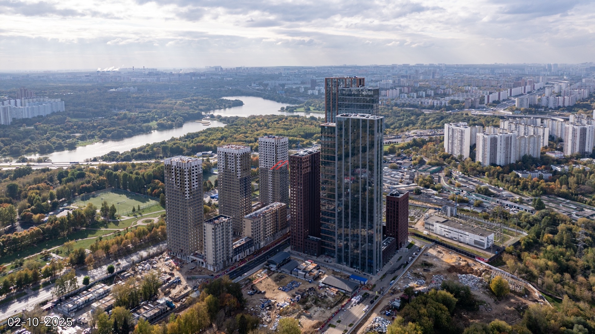 Продажа торгового помещения в жилом комплексе Wave