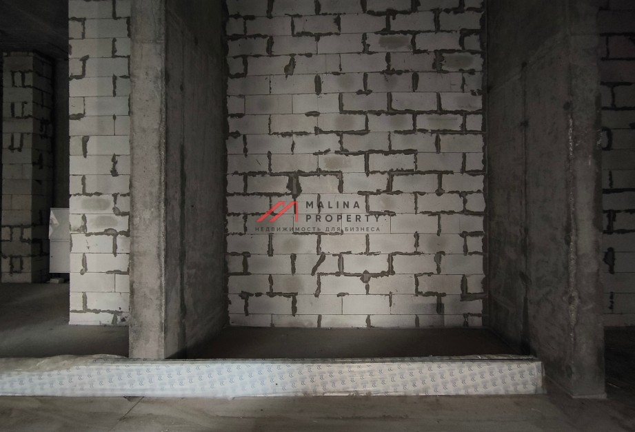Продажа торгового помещения в новом доме
