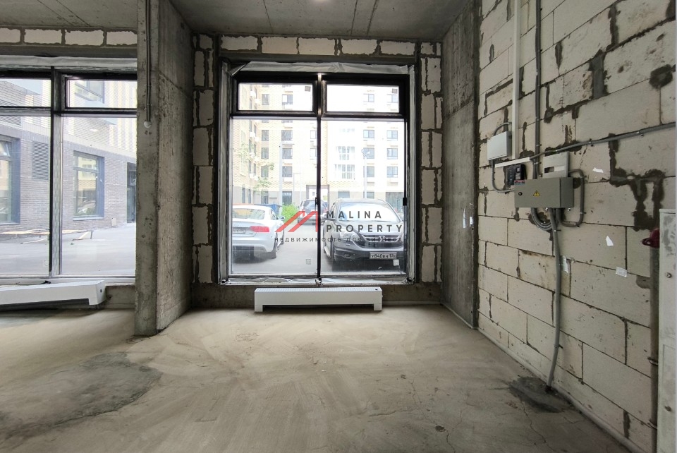 Продажа торгового помещения в новом доме