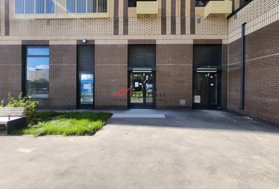 Аренда торгового помещения в новом доме