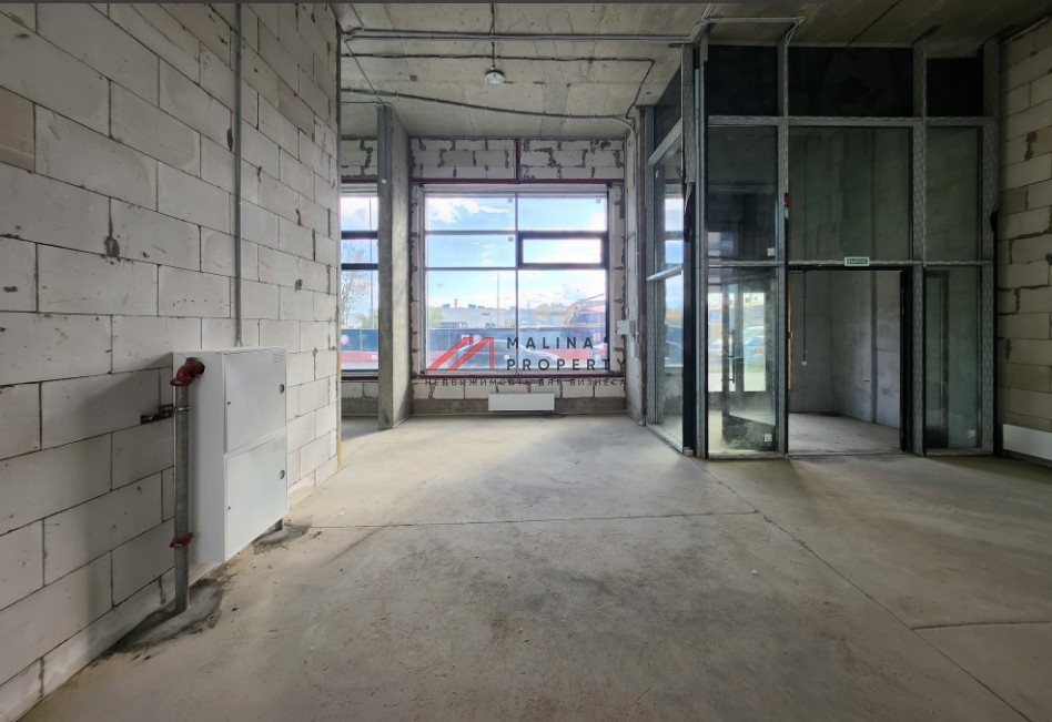 Аренда торгового помещения в новом доме