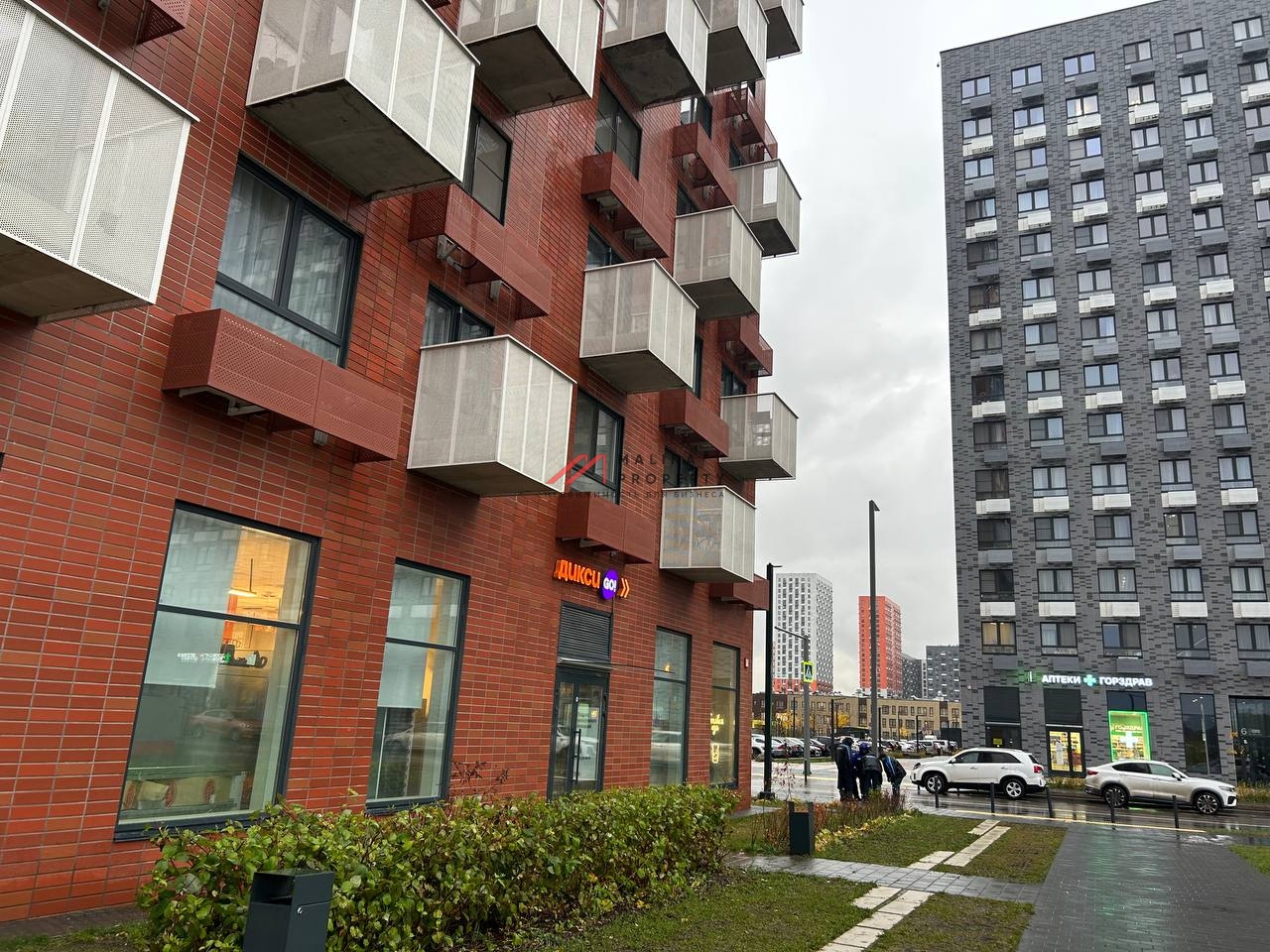 Продажа помещения с арендатором "Дикси GO" ЖК «Саларьево парк»