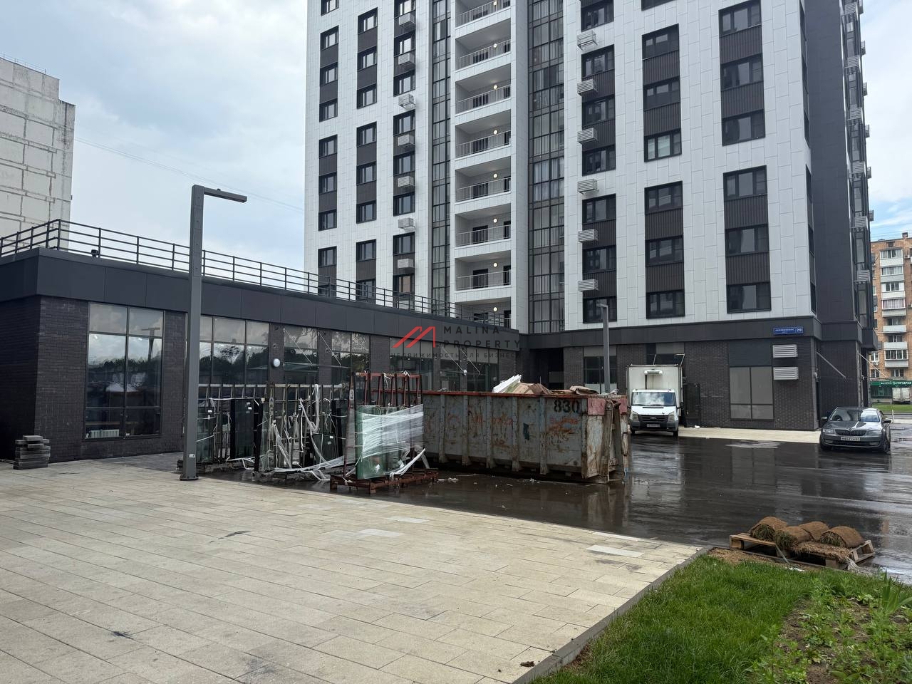 Аренда торгового помещения в новом доме на Яхромской