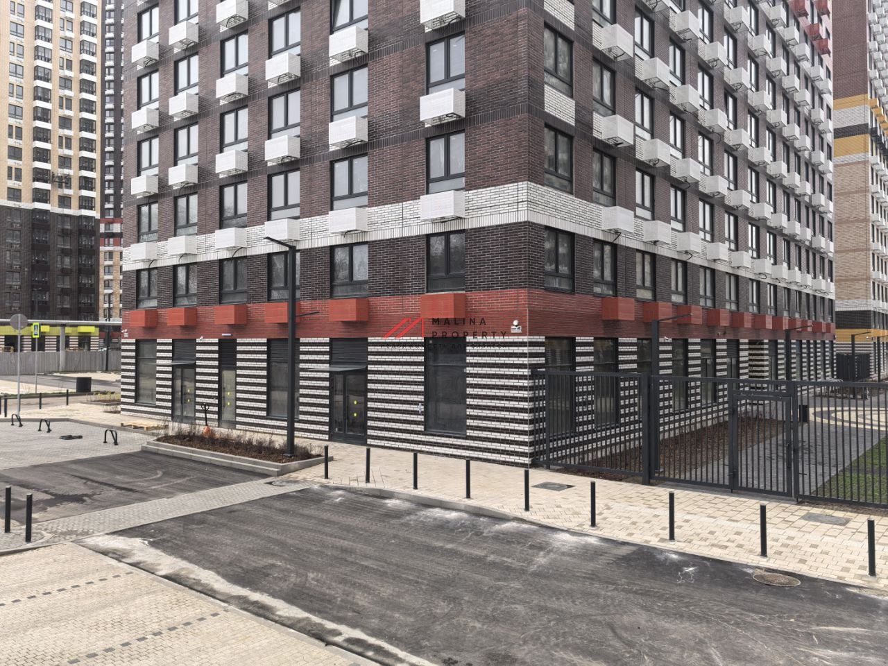 Продажа помещения в ЖК "Кузьминский Лес"