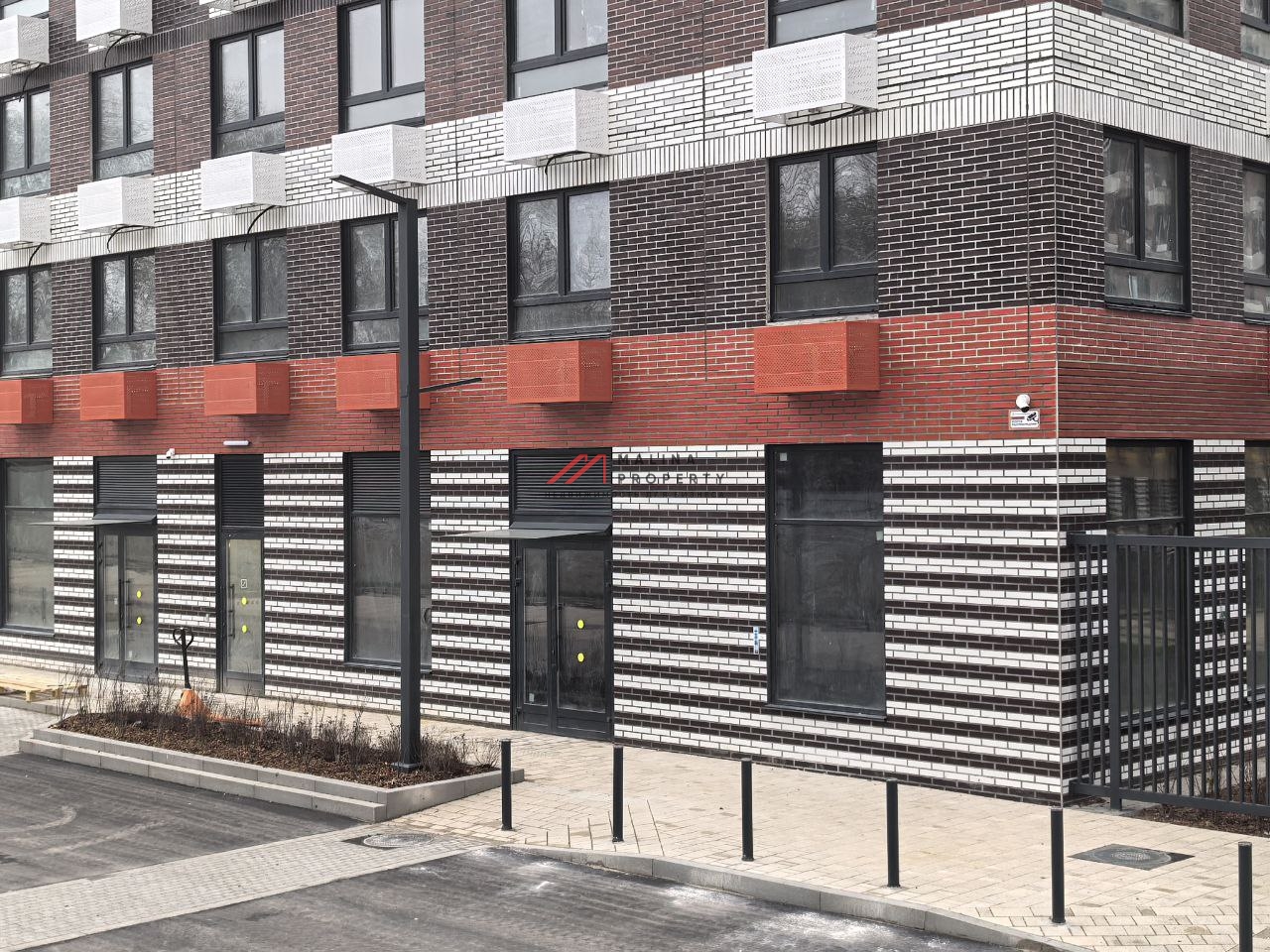 Продажа помещения в ЖК "Кузьминский Лес"