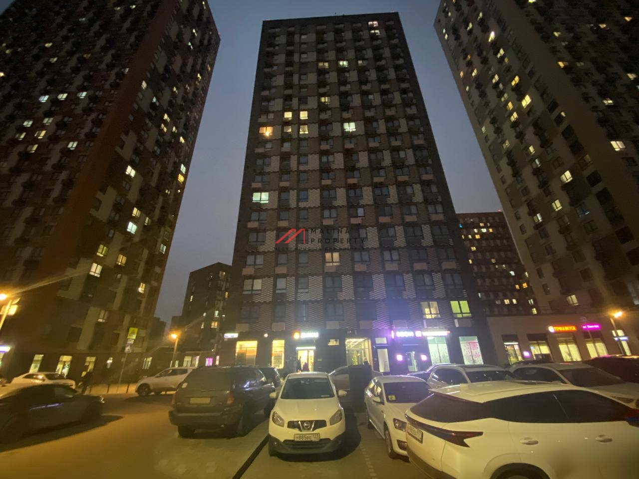 Продажа помещения с магазином Дикси в ЖК "Ютаново" 