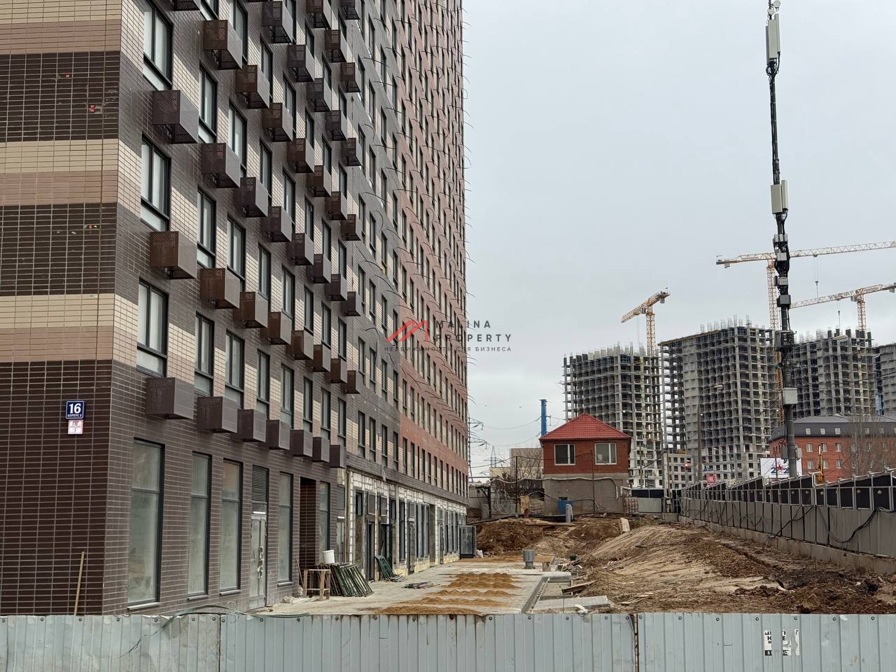 Продажа торгового помещения в ЖК "Сигнальный 16" (1-я линия)