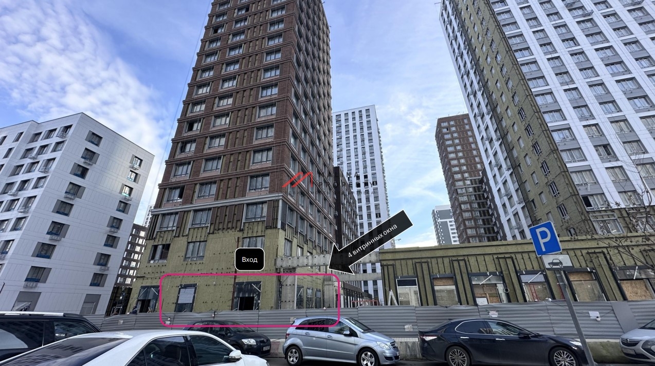 Продажа торгового помещения в ЖК "Сиреневый парк" 