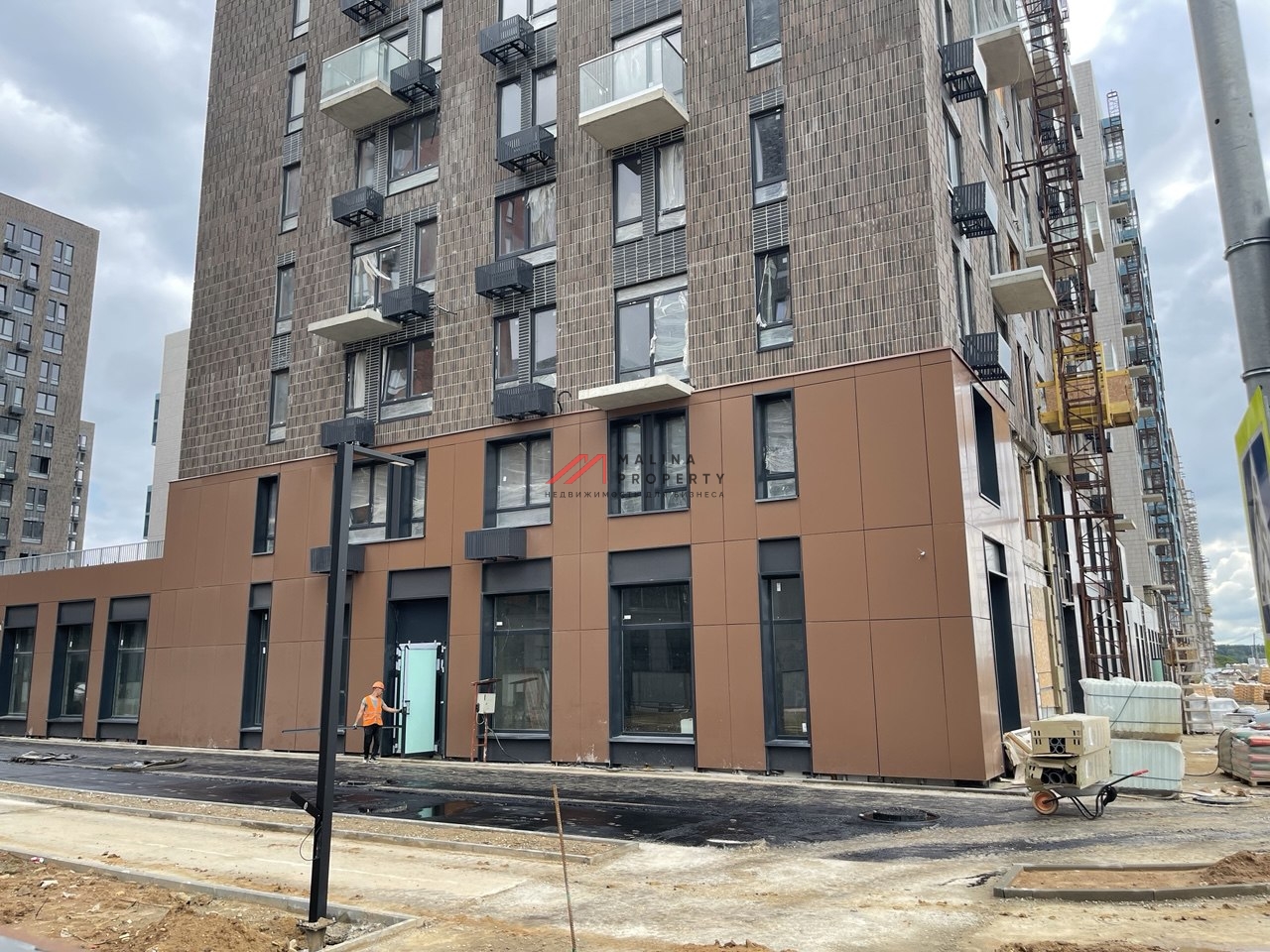 Продажа торгового помещения в ЖК "Остафьево"