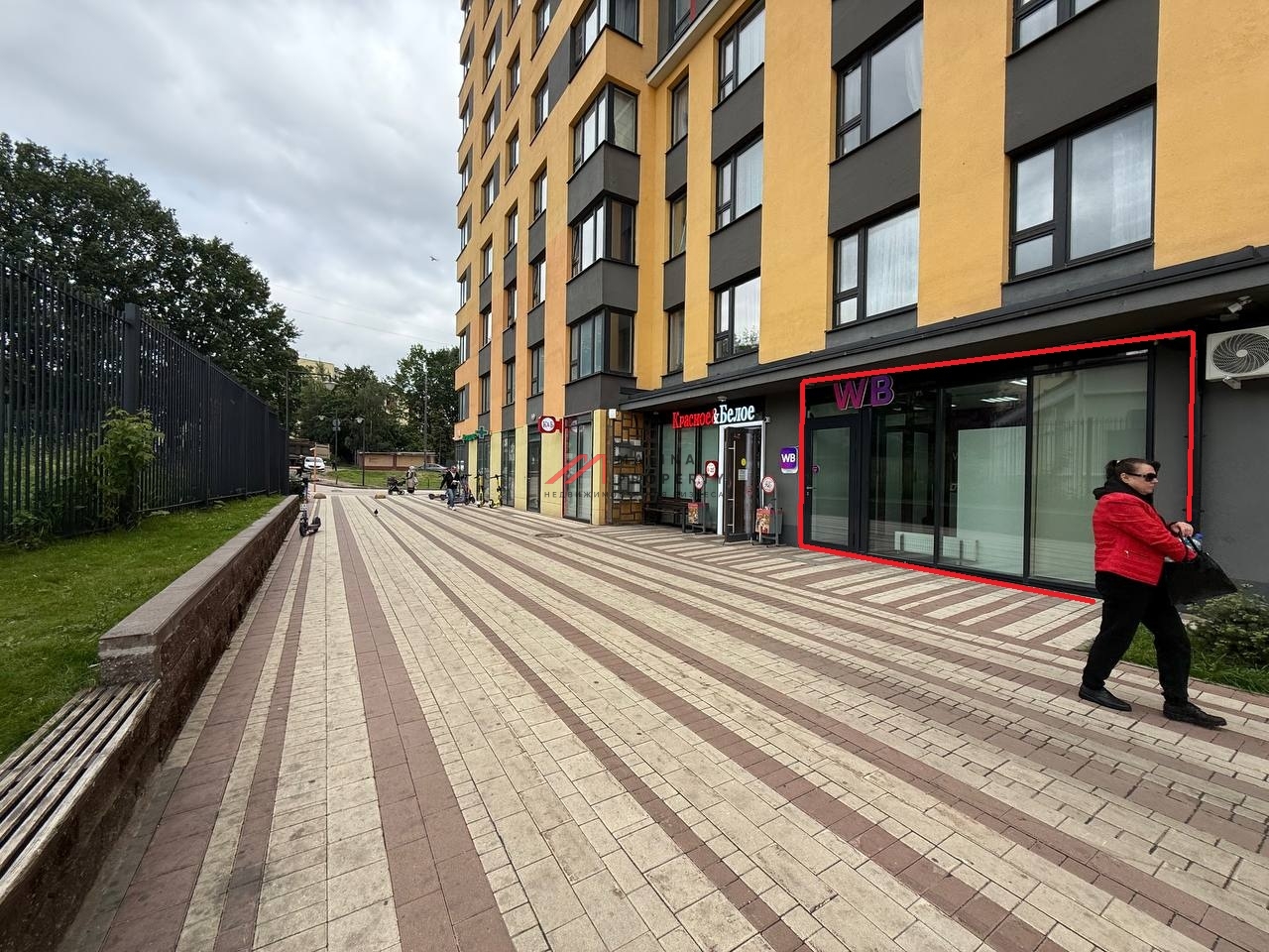 Аренда помещения в центре жилого комплекса