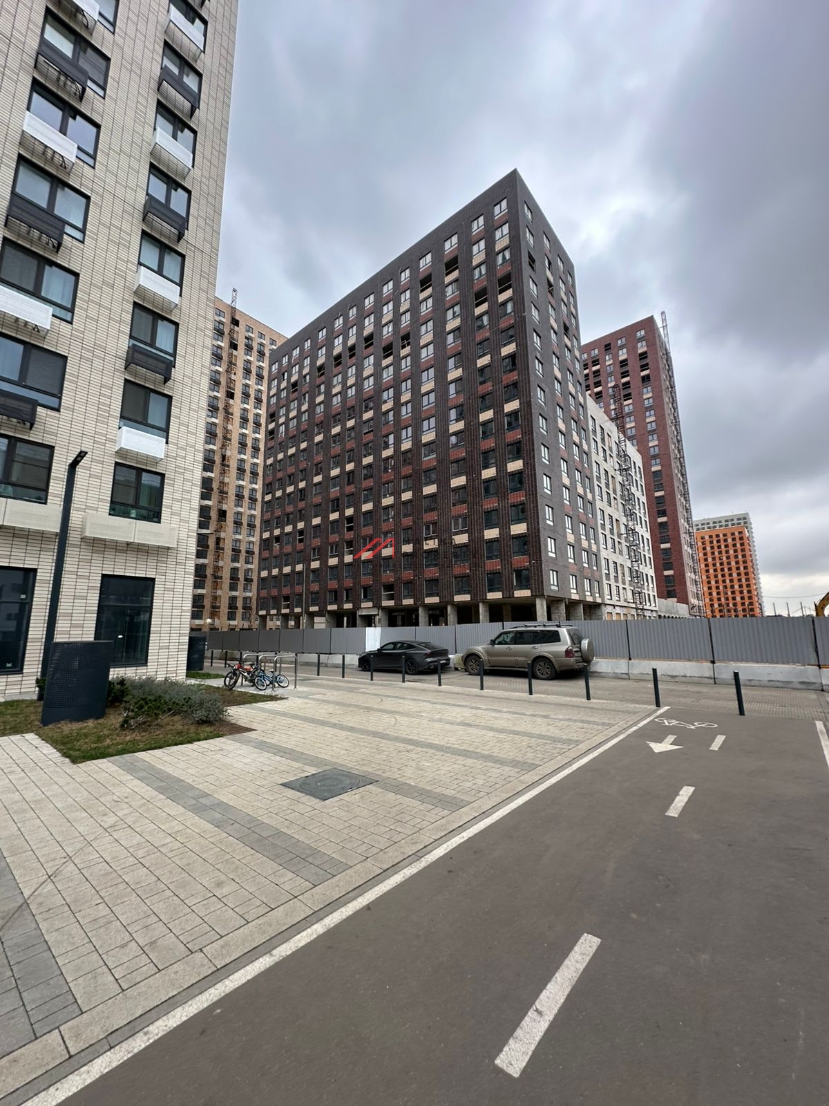 Продажа углового помещения в ЖК "Волжский парк"