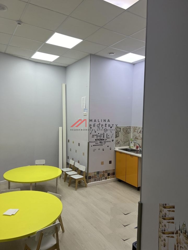 Аренда торгового помещения в ЖК "Эталон-Сити" 